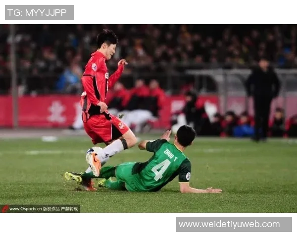 法比奥险些破门遭判越位国安在主场依然落后两球 法比奥险些破门遭判越位国安在主场依然落后两球