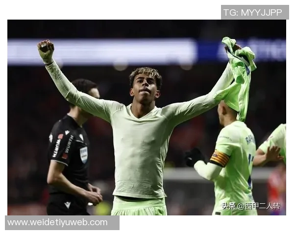 乔纳森戴维称赞儒尼尼奥为历史最佳任意球手总能进球的传奇表现 乔纳森戴维称赞儒尼尼奥为历史最佳任意球手总能进球的传奇表现