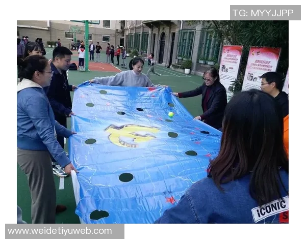 谢尔曼分享训练营感受：球队活力四射积极创造机会氛围热烈