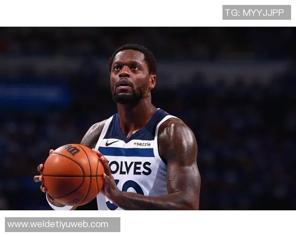 兰德尔高效发挥30分钟砍下26分9板5助助球队取得胜利